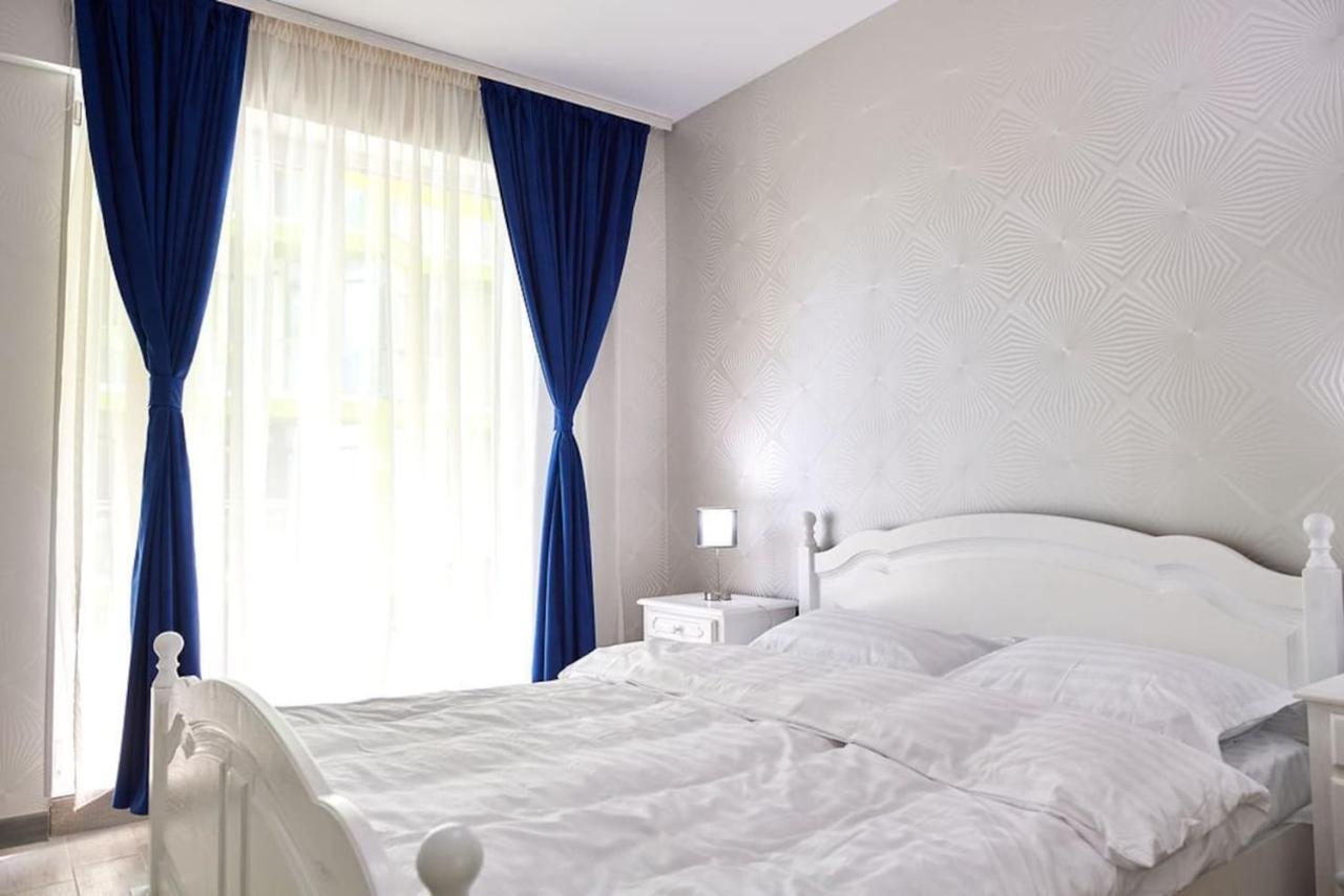 Blue Apartment In Spa N Pool Beach Resort Năvodari Eksteriør billede